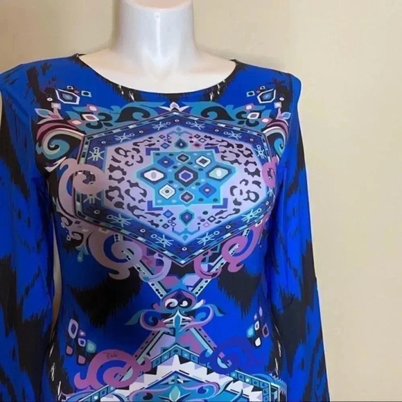 Beautiful Italian dress - Picture 5 of 12